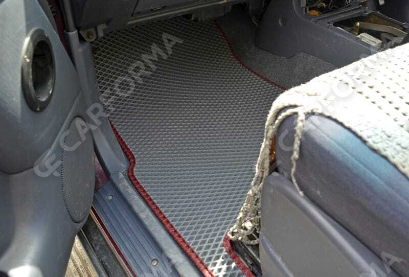 Ворсовые коврики на Toyota Land Cruiser Prado 90 1996&nbsp;-&nbsp;2002 в Хабаровске