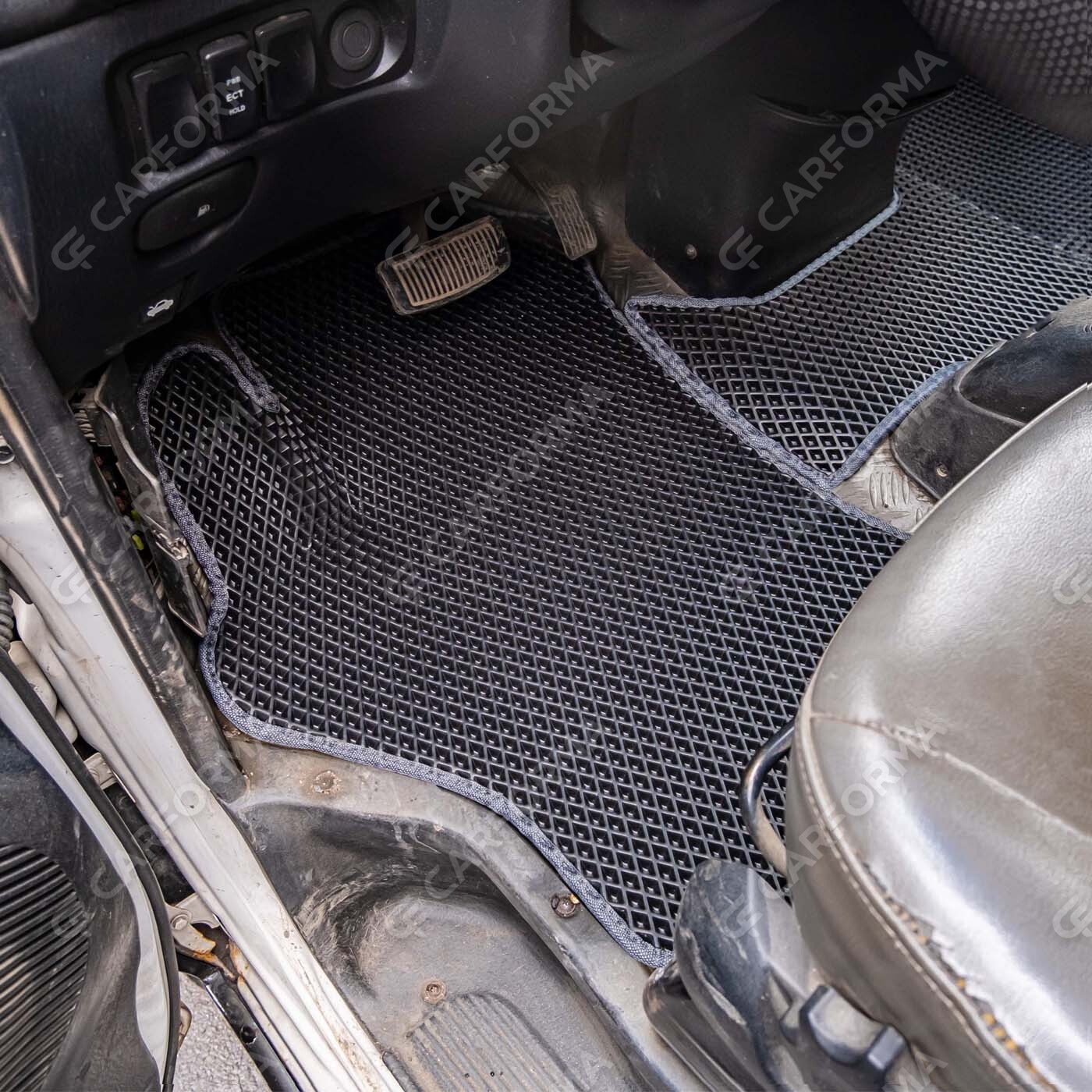 Коврики на Hyundai Starex 1996&nbsp;-&nbsp;2007 в Хабаровске