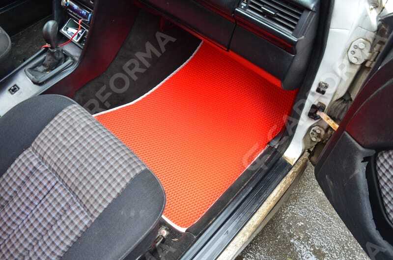 Ворсовые коврики на Mercedes E (W124) 1986&nbsp;-&nbsp;1996 в Хабаровске