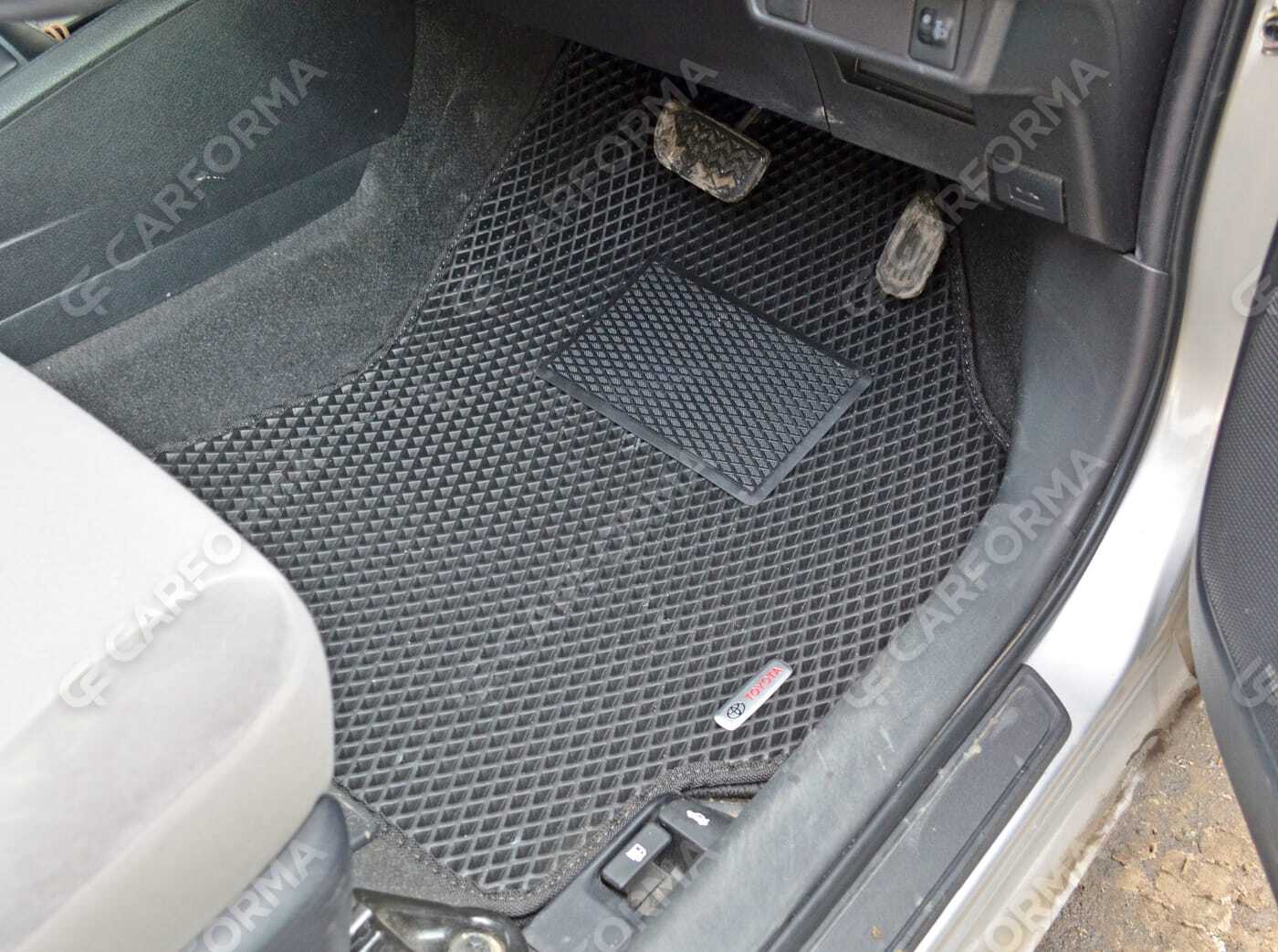 Ворсовые коврики на Toyota Corolla Axio (E16) 2012&nbsp;-&nbsp;2026 в Хабаровске