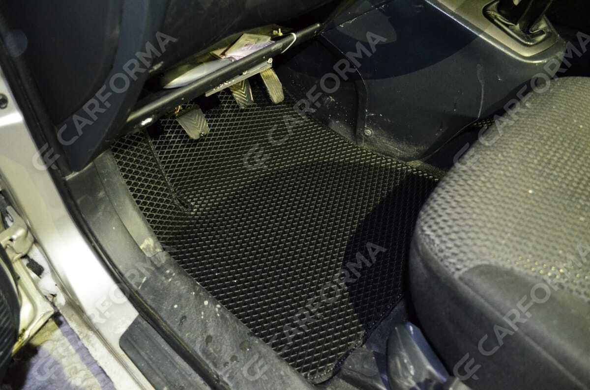 Коврики на Hyundai Tucson I 2004&nbsp;-&nbsp;2010 в Хабаровске