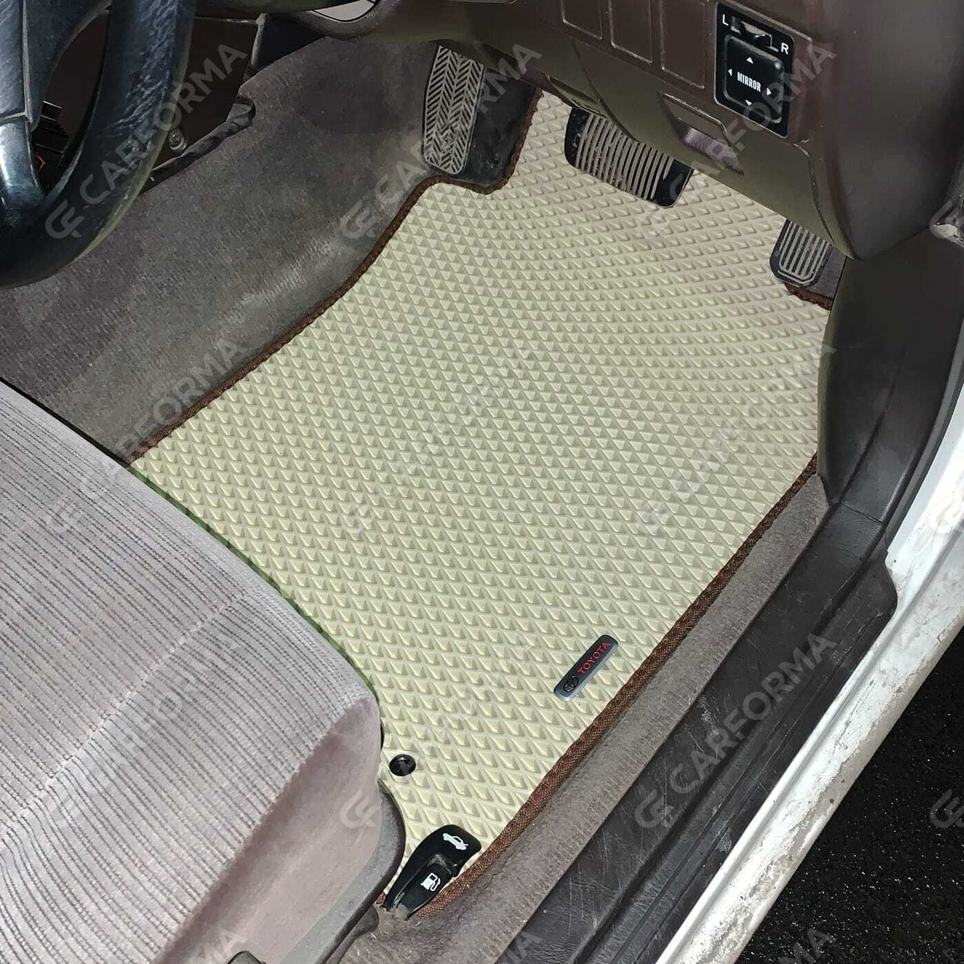 Коврики на Toyota Carina (T19) 1992&nbsp;-&nbsp;1996 в Хабаровске