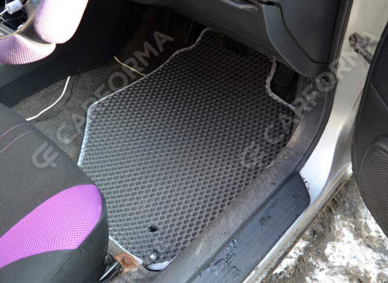 Коврики на Toyota Sprinter Carib (E11) 1995&nbsp;-&nbsp;2002 в Хабаровске