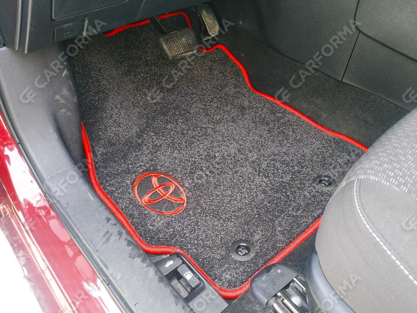 Ворсовые коврики на Toyota Corolla (E18) 2012&nbsp;-&nbsp;2019 в Хабаровске