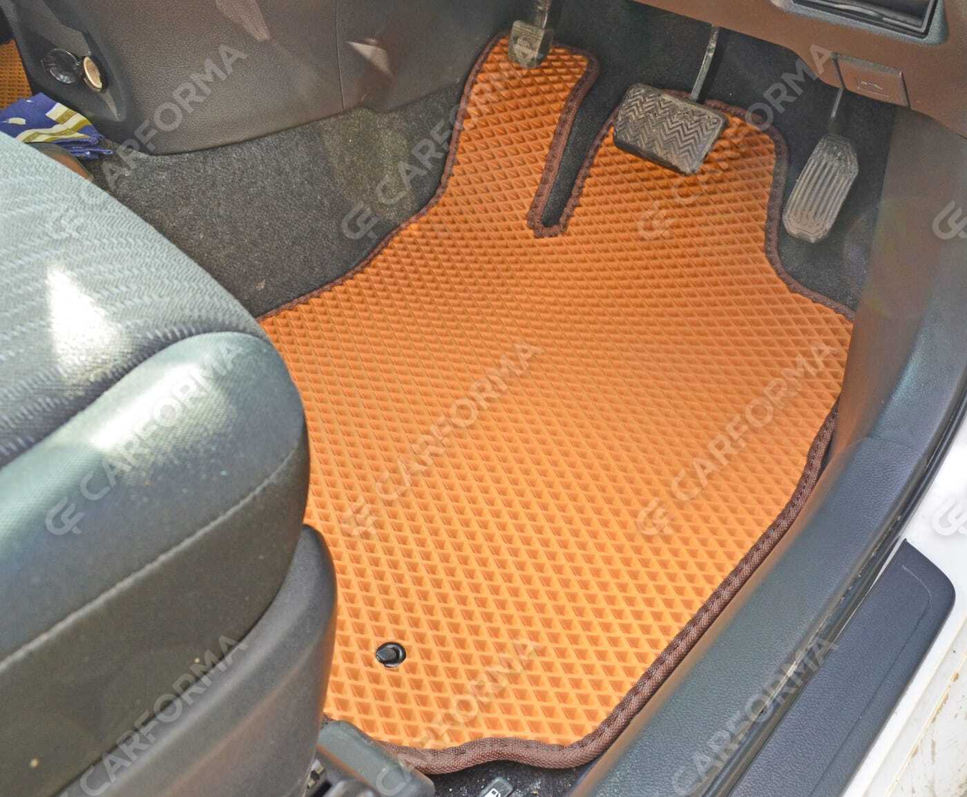 Коврики на Toyota Wish II 2009&nbsp;-&nbsp;2017 в Хабаровске