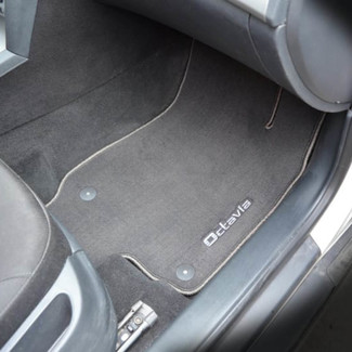 Ворсовые коврики на Skoda Octavia A5 и FL 2004&nbsp;-&nbsp;2013 в Хабаровске