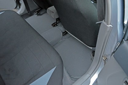 Коврики на Toyota Starlet (P90) 1995 - 1999 в Хабаровске Коврики на Toyota Starlet (P90) 1995 - 1999 в Хабаровске