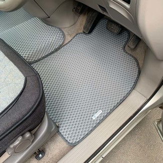 EVA коврики на Toyota Estima II 2000 - 2005 в Хабаровске EVA коврики на Toyota Estima II 2000 - 2005 в Хабаровске