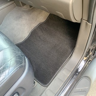 Коврики на Nissan Navara III 2004&nbsp;-&nbsp;2015 в Хабаровске