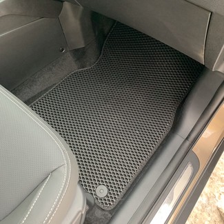 Коврики на Geely Emgrand X7 второй рестайлинг 2019&nbsp;-&nbsp;2022 в Хабаровске