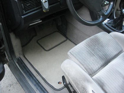 Ворсовые коврики на Audi 100 (C3) 1982&nbsp;-&nbsp;1991 в Хабаровске