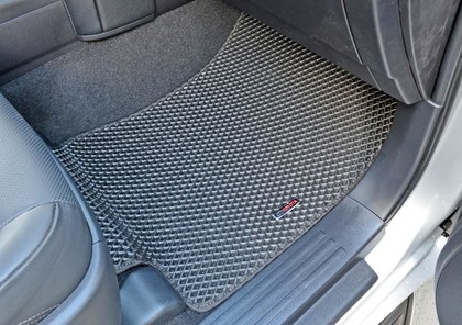 Ворсовые коврики на Toyota Land Cruiser Prado 150 2009&nbsp;-&nbsp;2023 в Хабаровске