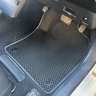 Коврики на Toyota Prius (50) 2015&nbsp;-&nbsp;2023 в Хабаровске