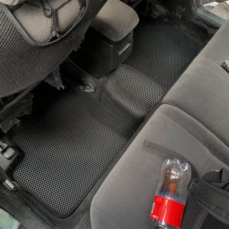 Коврики на Toyota Allex 2001&nbsp;-&nbsp;2006 в Хабаровске