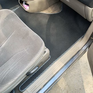 Ворсовые коврики на Chrysler Voyager (RG) 2000&nbsp;-&nbsp;2008 в Хабаровске