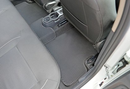 Коврики на Renault Duster I 2011&nbsp;-&nbsp;2021 в Хабаровске