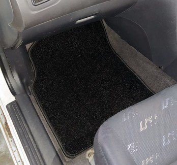 Коврики на Nissan Wingroad (Y11) 1999 - 2005 в Хабаровске Коврики на Nissan Wingroad (Y11) 1999 - 2005 в Хабаровске