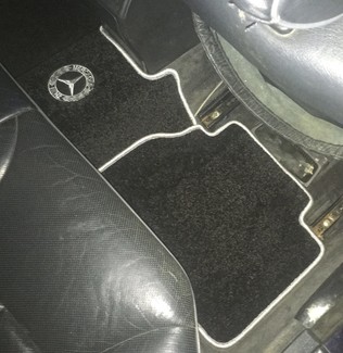 Ворсовые коврики на Mercedes E (W210) 1995 - 2002 в Хабаровске Ворсовые коврики на Mercedes E (W210) 1995 - 2002 в Хабаровске