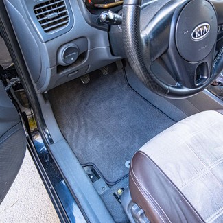 Ворсовые коврики на KIA Rio II 2005 - 2011 в Хабаровске Ворсовые коврики на KIA Rio II 2005 - 2011 в Хабаровске