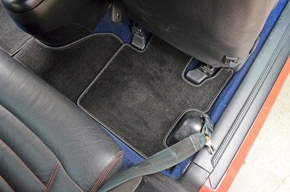 Ворсовые коврики на Ford Mustang IV 1993&nbsp;-&nbsp;2004 в Хабаровске