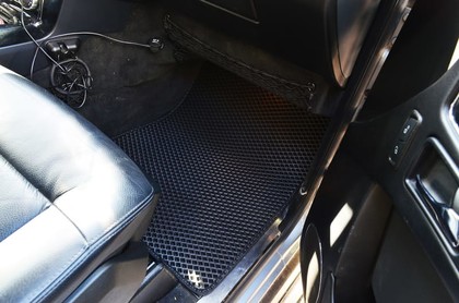 Ворсовые коврики на Mercedes G (W463) рестайлинг 2001&nbsp;-&nbsp;2018 в Хабаровске