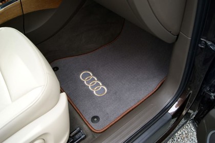 Ворсовые коврики на Audi SQ5 I 2008&nbsp;-&nbsp;2017 в Хабаровске