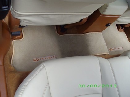 Ворсовые коврики на Infiniti FX I 2003 - 2008 в Хабаровске Ворсовые коврики на Infiniti FX I 2003 - 2008 в Хабаровске