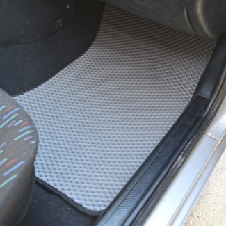 Ворсовые коврики на Volkswagen Golf 3 1991 - 1998 в Хабаровске Ворсовые коврики на Volkswagen Golf 3 1991 - 1998 в Хабаровске