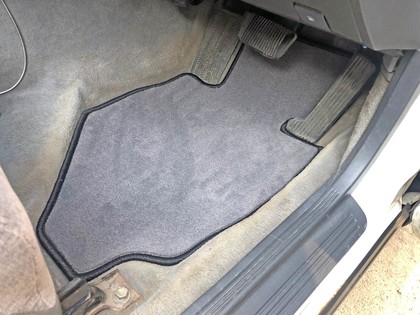 Коврики на Toyota Crown (S140) 1991&nbsp;-&nbsp;1995 в Хабаровске