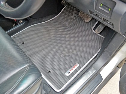 Коврики на Toyota Harrier II 2003 - 2013 в Хабаровске Коврики на Toyota Harrier II 2003 - 2013 в Хабаровске