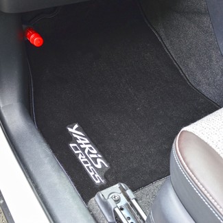 Ворсовые коврики на Toyota Yaris Cross 2020&nbsp;-&nbsp;2026 в Хабаровске