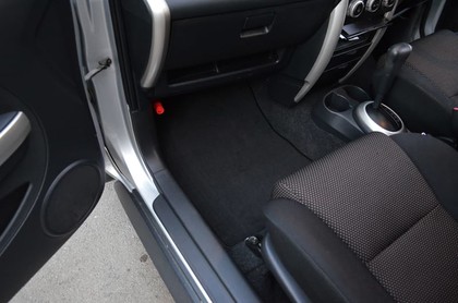 Ворсовые коврики на Toyota Ist I 2002&nbsp;-&nbsp;2007 в Хабаровске