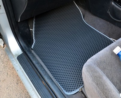 Коврики на Nissan Primera (P11) 1996 - 2002 в Хабаровске Коврики на Nissan Primera (P11) 1996 - 2002 в Хабаровске