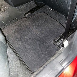 Ворсовые коврики на Mazda 3 2013&nbsp;-&nbsp;2019 в Хабаровске