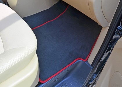 Коврики на Hyundai H1 II 2007 - 2022 в Хабаровске Коврики на Hyundai H1 II 2007 - 2022 в Хабаровске