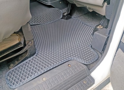 EVA коврики на Nissan Patrol (Y60) 1987&nbsp;-&nbsp;1997 в Хабаровске
