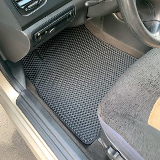 EVA коврики на Hyundai Sonata 4 (EF) 1998 - 2012 в Хабаровске EVA коврики на Hyundai Sonata 4 (EF) 1998 - 2012 в Хабаровске