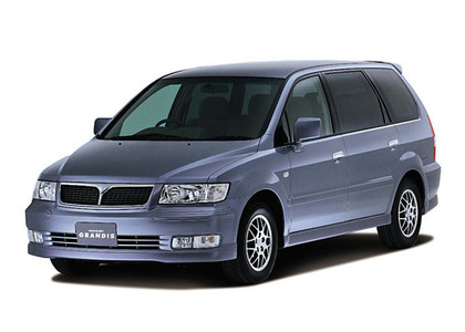 Коврики на Mitsubishi Chariot Grandis 1997&nbsp;-&nbsp;2003 в Хабаровске