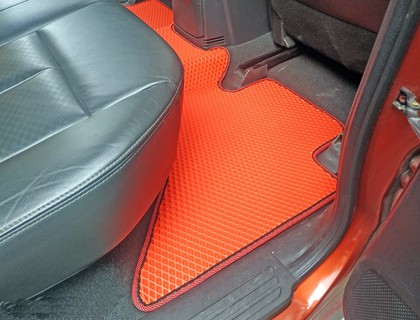 Ворсовые коврики на Isuzu D-max II 2011&nbsp;-&nbsp;2021 в Хабаровске