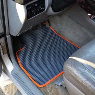 Коврики на Toyota Land Cruiser 100 1998&nbsp;-&nbsp;2007 в Хабаровске