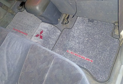 Ворсовые коврики на Mitsubishi Galant VIII 1996&nbsp;-&nbsp;2005 в Хабаровске