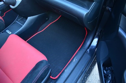 Ворсовые коврики на Honda Civic VII 3d 2001&nbsp;-&nbsp;2006 в Хабаровске