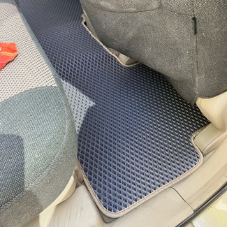 EVA коврики на KIA Carens II 2006&nbsp;-&nbsp;2012 в Хабаровске