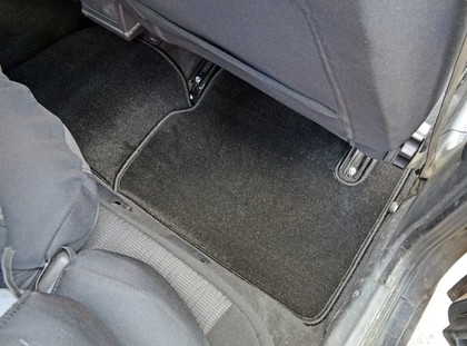 Коврики на Lada (ВАЗ) 2110, 2111, 2112 1995&nbsp;-&nbsp;2014 в Хабаровске