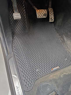 Коврики на Jeep Grand Cherokee (WK2) 2010&nbsp;-&nbsp;2022 в Хабаровске