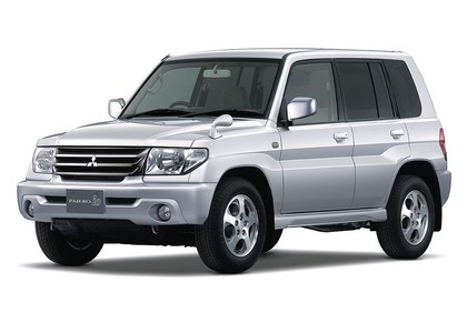 Коврики на Mitsubishi Pajero iO 1998&nbsp;-&nbsp;2007 в Хабаровске