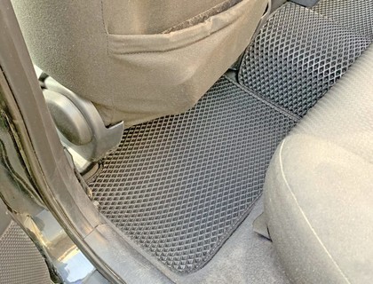 Коврики на Toyota Corolla (E12) 2000&nbsp;-&nbsp;2007 в Хабаровске