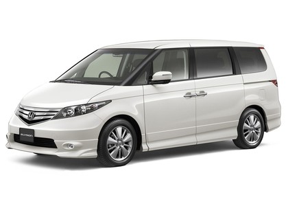 Ворсовые коврики на Honda Elysion 2004&nbsp;-&nbsp;2013 в Хабаровске