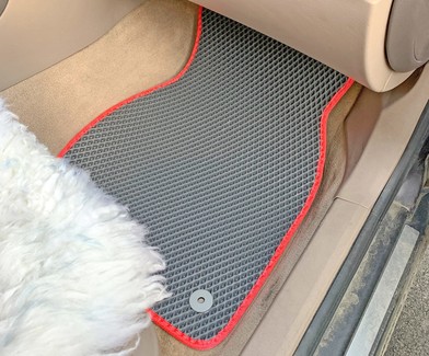 Коврики на Audi A6 Allroad quattro (C5) 2000&nbsp;-&nbsp;2006 в Хабаровске