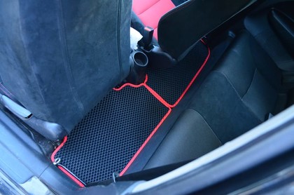 Ворсовые коврики на Honda Civic VII 3d 2001&nbsp;-&nbsp;2006 в Хабаровске